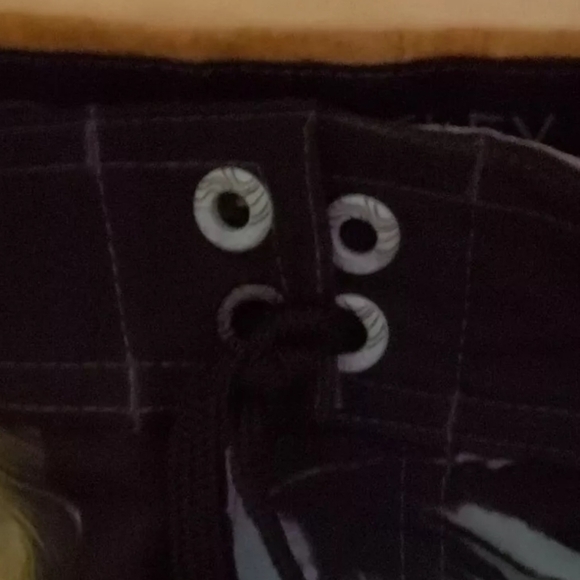 Men's OPFLEX Grey Swimming Trunks Sz 30. Great condition. - Picture 7 of 7